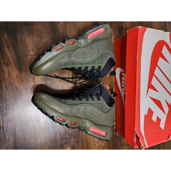 Nike Air Max 95 Sneakerboot Dark Loden Olive Green 806809-300 Men\'s Size 8.5 NWB